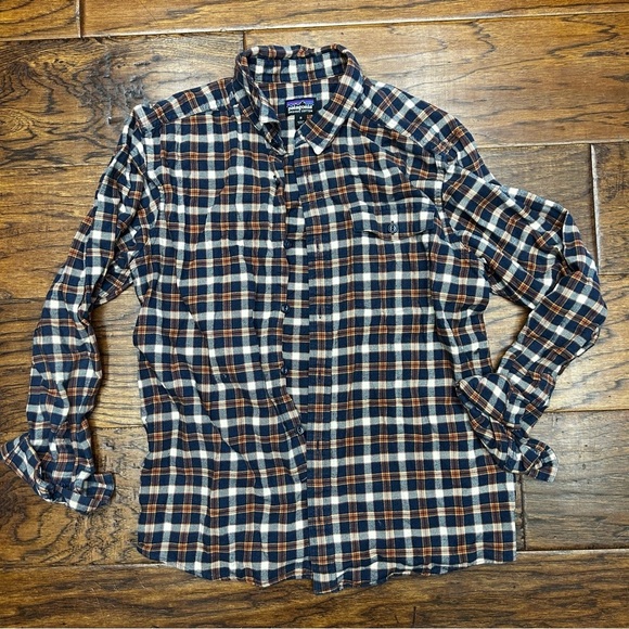 Patagonia Other - Patagonia Men's Lightweight Fjord Flannel Shirt